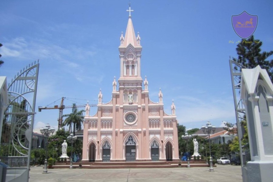 Pink Church - Hoi An Private Taxi