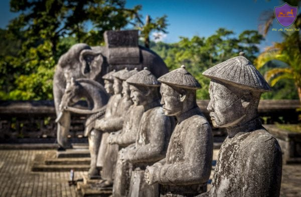 Hue City Group Tour- Deluxe Group Tour- Hoi- An Private Taxi