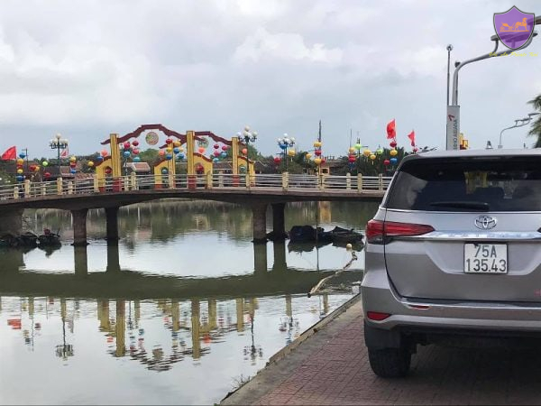 Da Nang to Vinpearl Land By Private Car- Hoi An Private Taxi