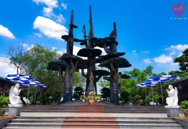Hue to Phong Nha Private Car Transfer- Hoi An Private Taxi