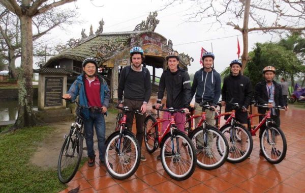 Hue Cycling Tour- Hoi An Private Taxi