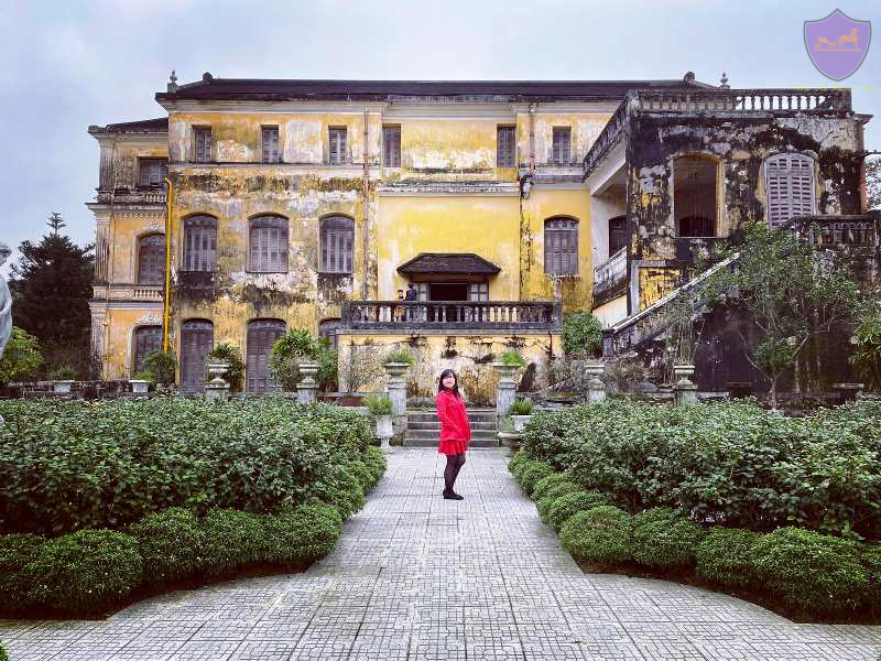 An Dinh Palace Hue- Hoi An Private Taxi