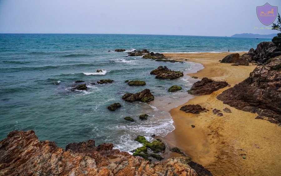 Hue Beaches Vietnam- Hoi An Private Taxi