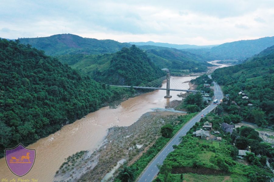 Dakrong River