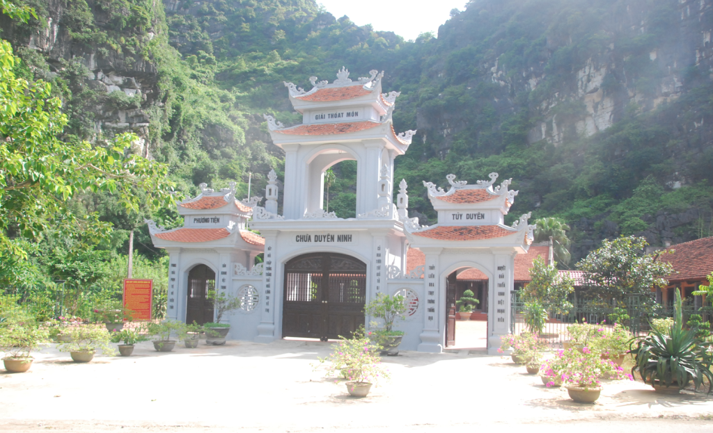 Ninh Binh pagoda