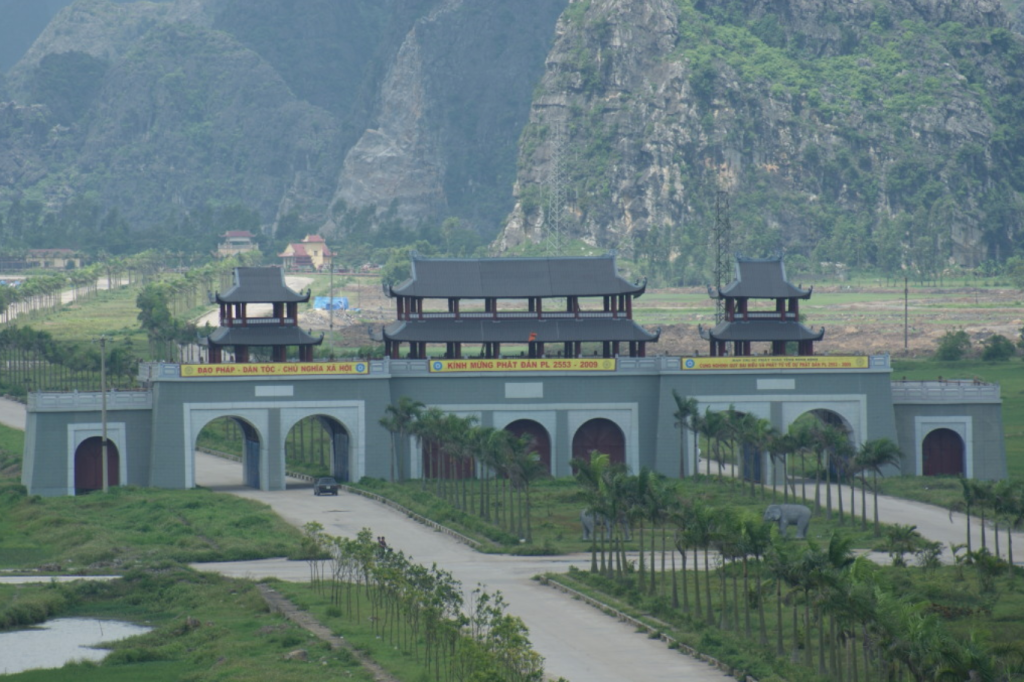 capital of Vietnam-Hoi An Private Taxi