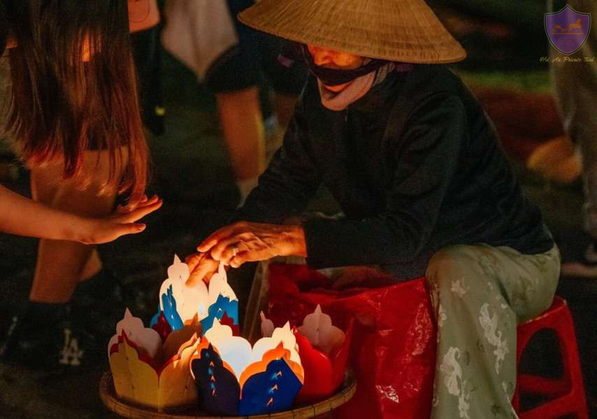 Hoi An Lantern Boat- Hoi An Private Taxi