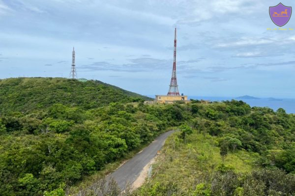 Hue to Ba Na Hills - Hoi An Private Taxi