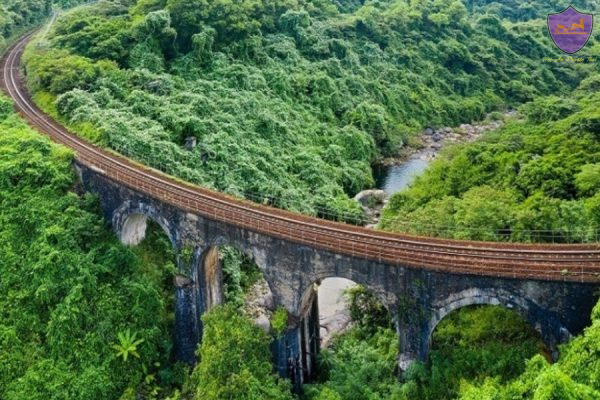 Hue to Ba Na Hills - Hoi An Private Taxi