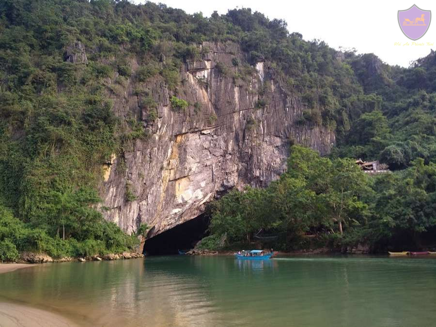 Phong Nha Cave And Paradise Cave Tour 1 Day-Hoi An Private Taxi