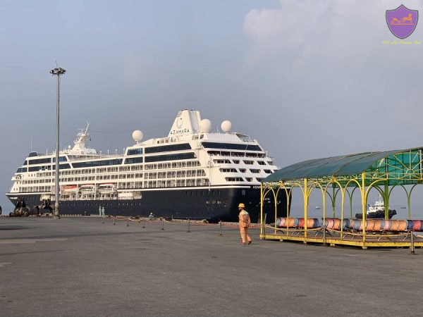 Phu My Port To Saigon By Car-Hoi An Private Taxi