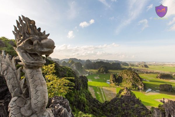 Cat Bi Airport To Ninh Binh By Private Car- Hoi An Private Taxi
